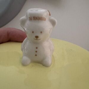 The Peninsula Hotel  Traveling Bear Mug -yellow-